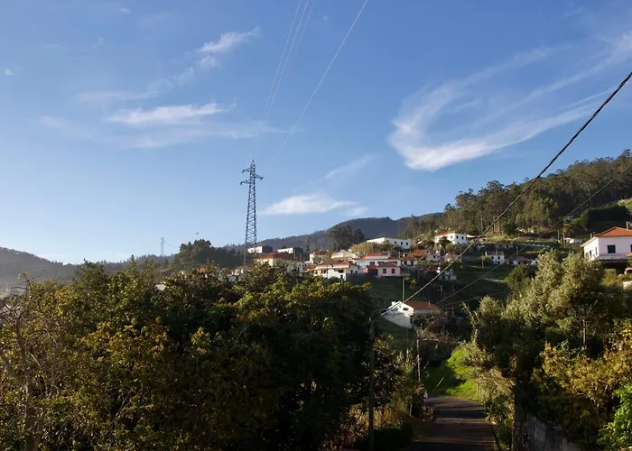 Golden Moon, 公寓 *